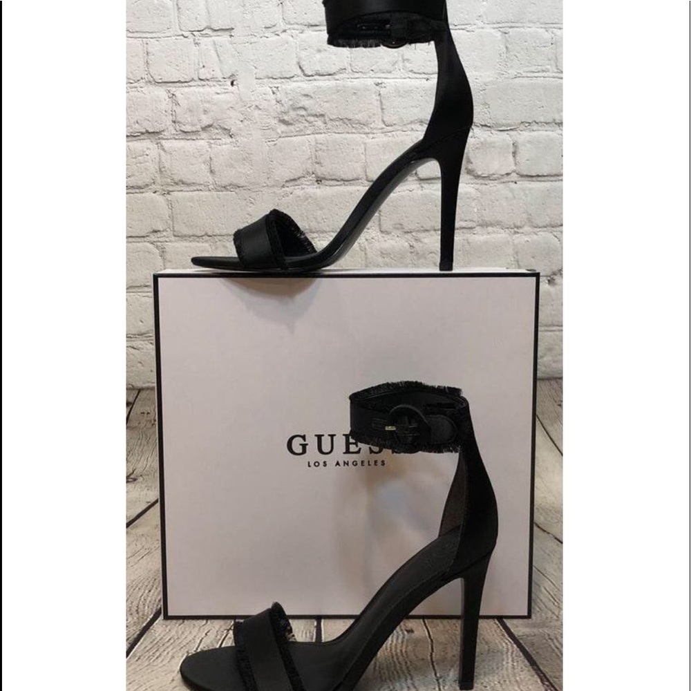 Sold in bundle 🎉HOST PICK 🎉🖤 Heels Black Satin Pollee/ Will b receiving more - Picture 7 of 7